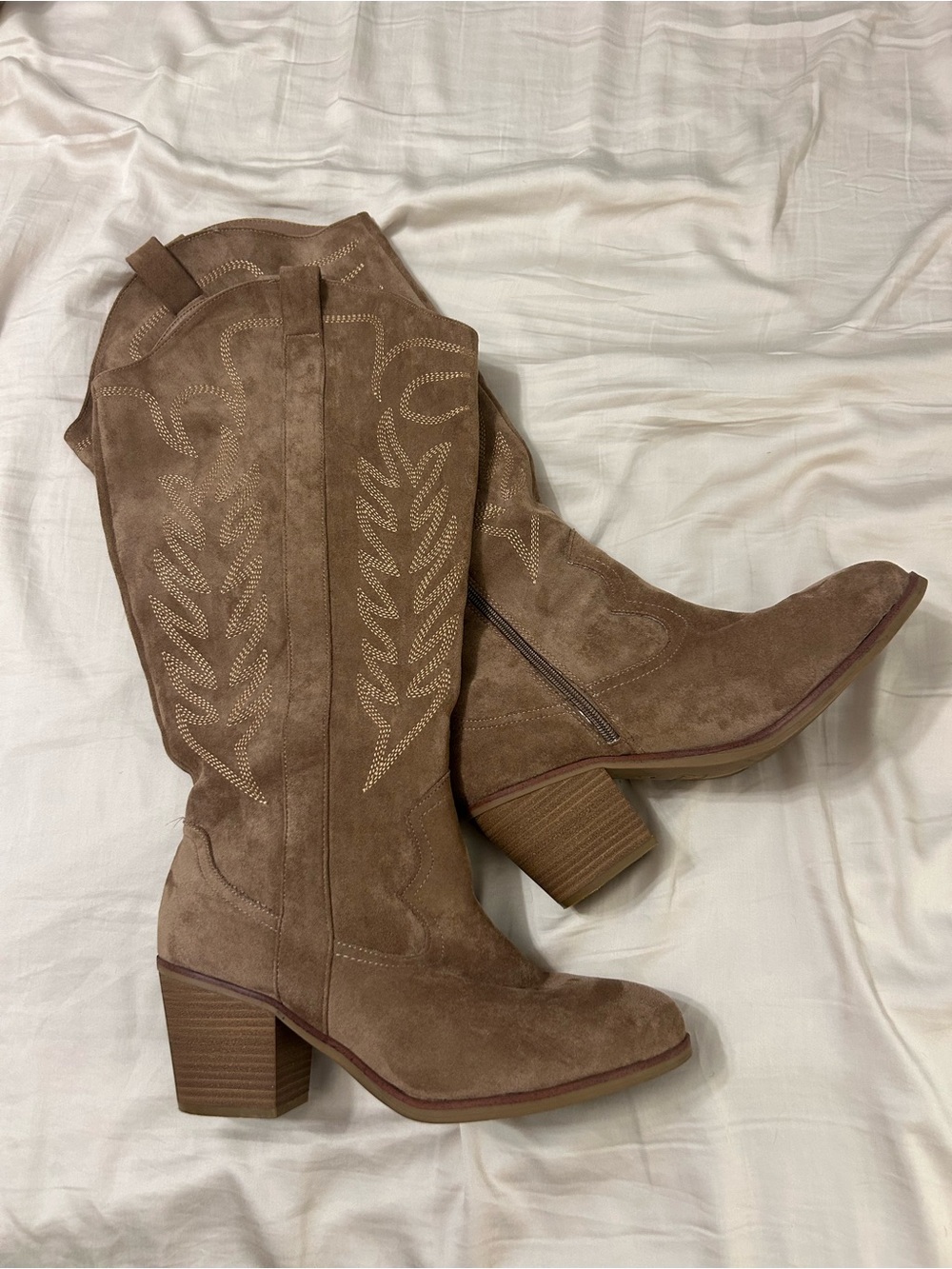 ARULA Tan Suede Western Knee-High Heeled Boots